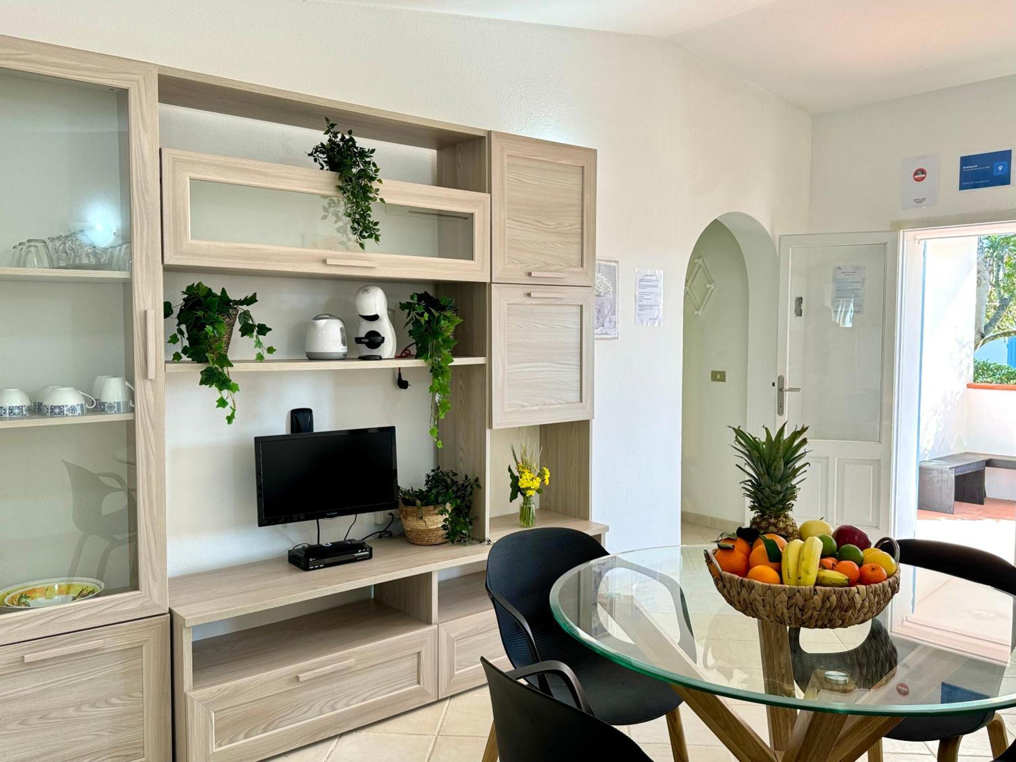Garden Retreat - Homey Experience Ольбія Екстер'єр фото